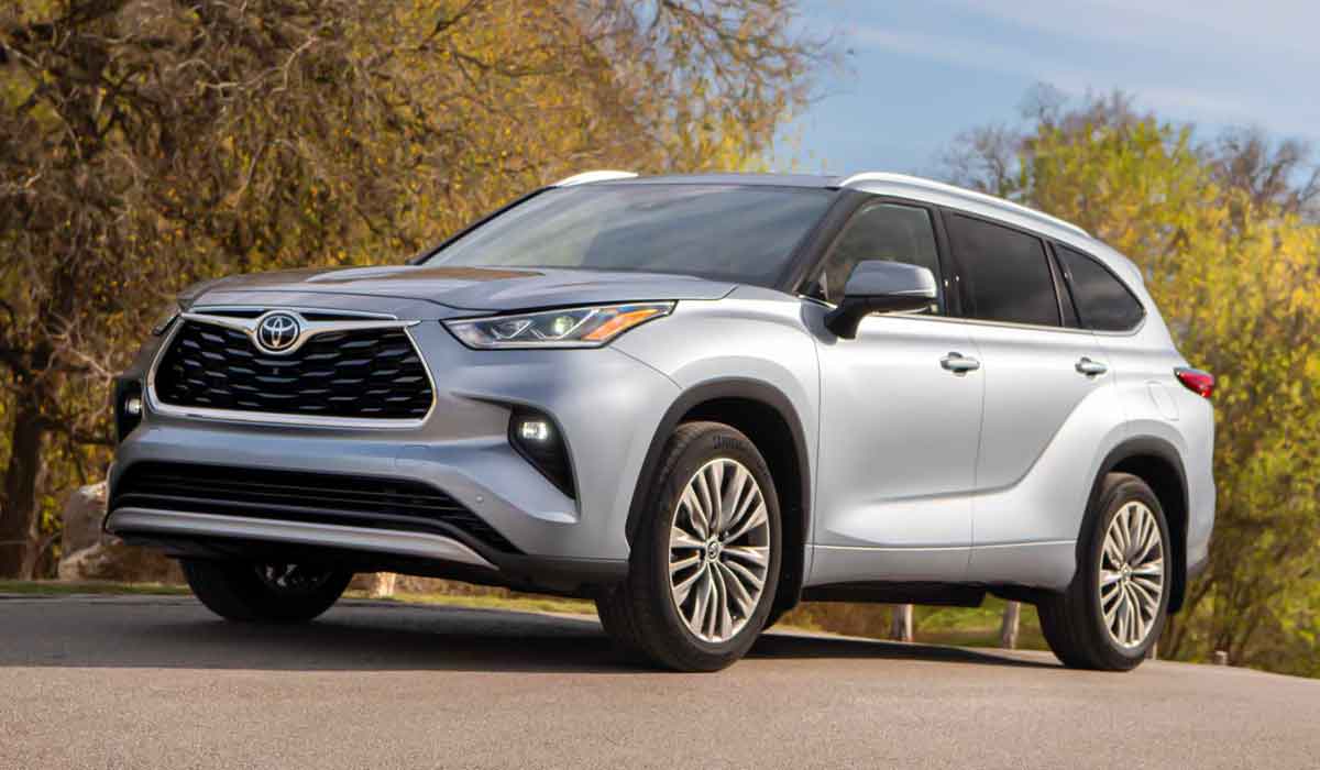 2025 Toyota Highlander: Best Comfort 3-Row Family SUV Review